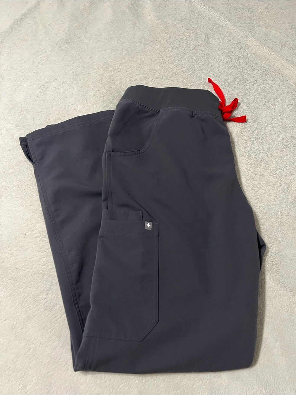 Figs Kade cargo large!  Charcoal!